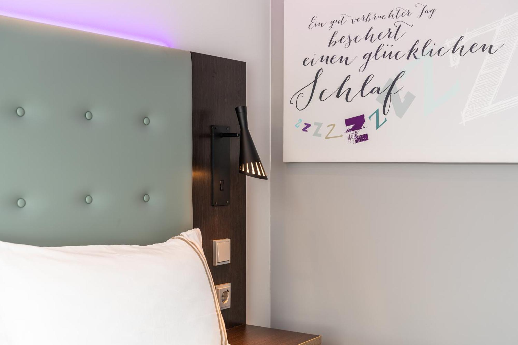 Premier Inn Nuernberg City Nordost Exterior photo